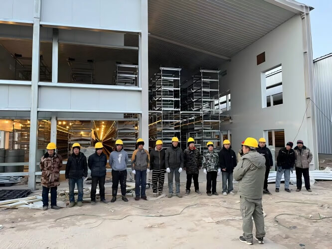 Factory-direct welfare chicken cages and European layer poultry equipment, covering export markets in the European Union, Asia, the Americas, and other regions, making equipment procurement and cage-free poultry house upgrades more efficient and compliant with regulations.